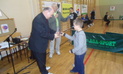 2mrsg20124_20120417_1403190916